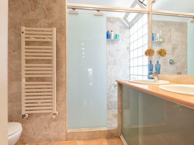 Maison sur la Costa Brava, Espagne - image 12