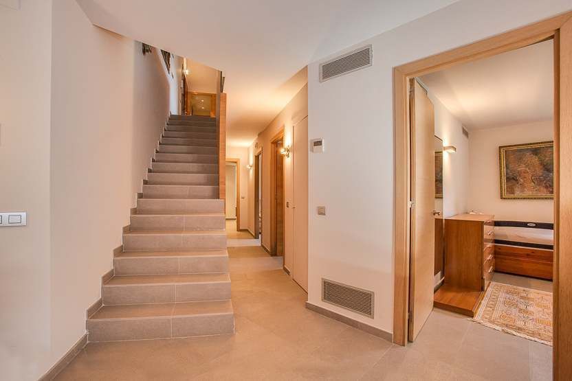 House on Costa Brava, Spain, 283 m² - picture 13