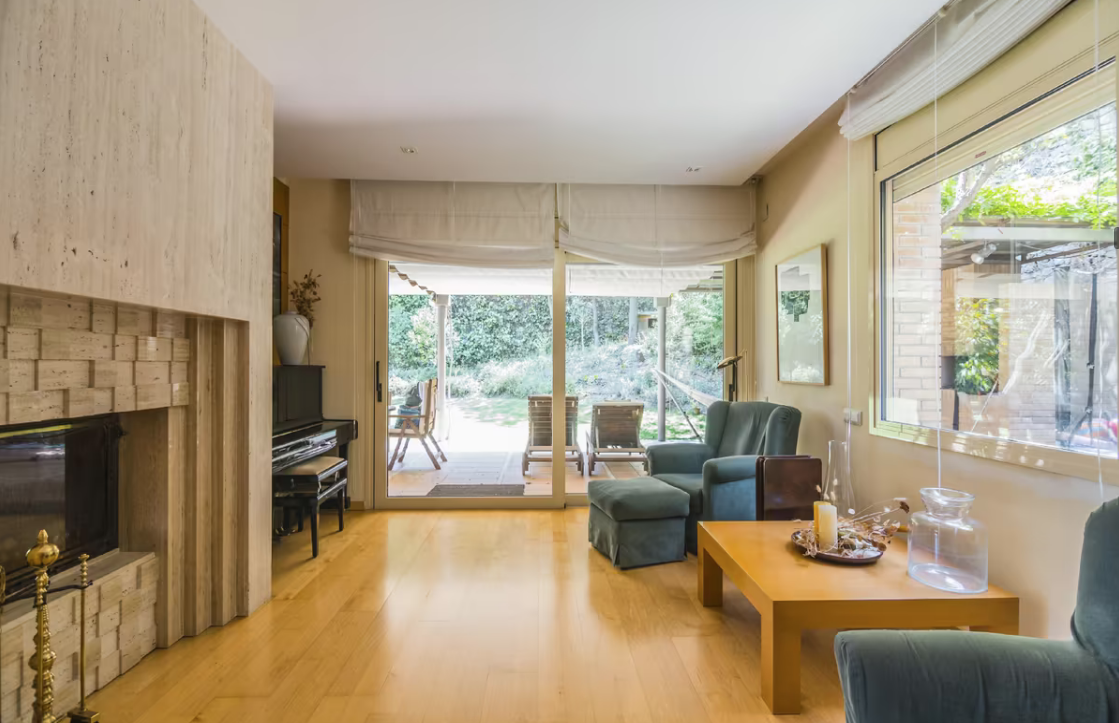 Casa en Barcelona, España, 686 m² - imagen 13