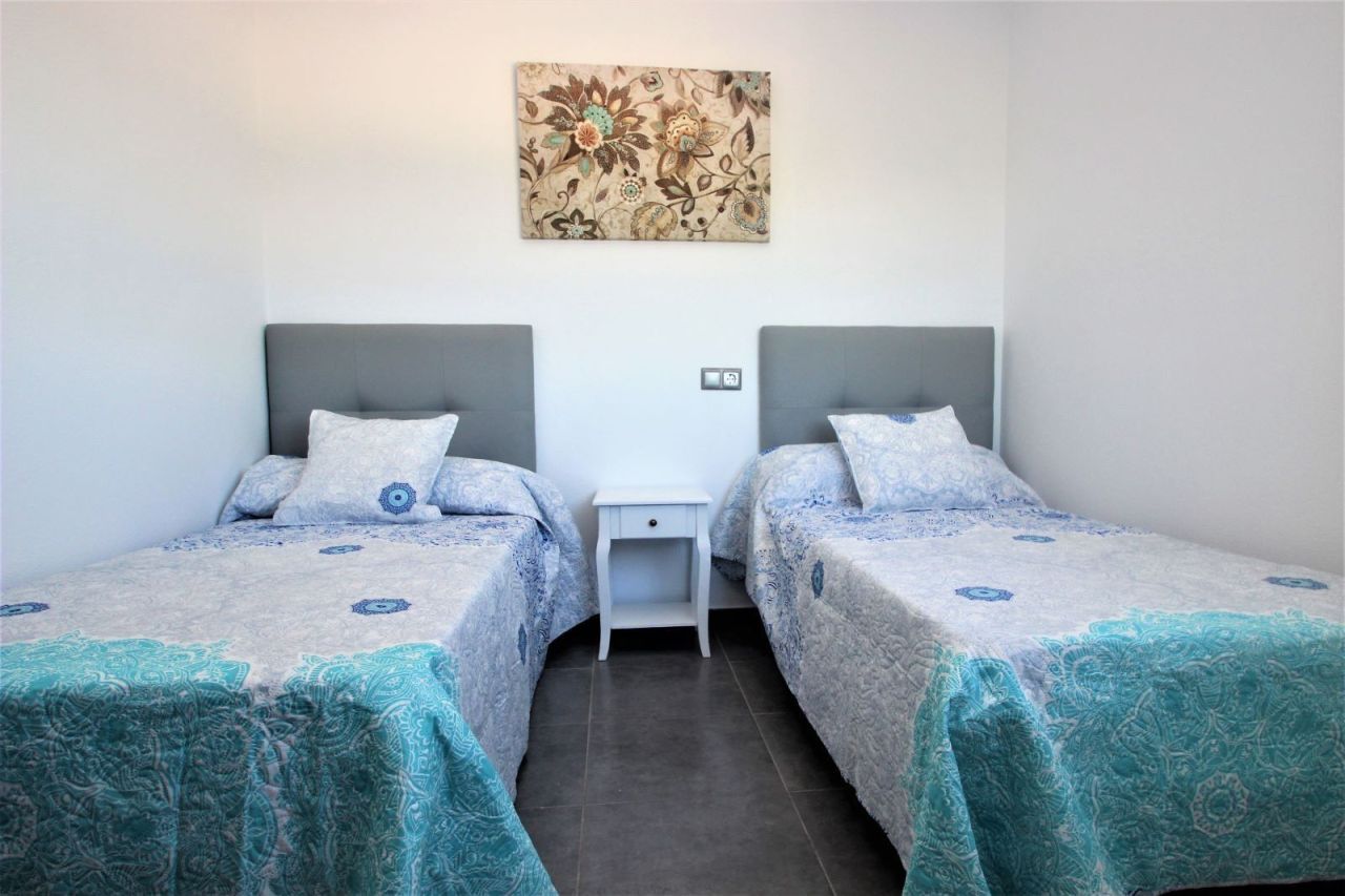 Townhouse on Costa Blanca, Spain, 76 m² - picture 13