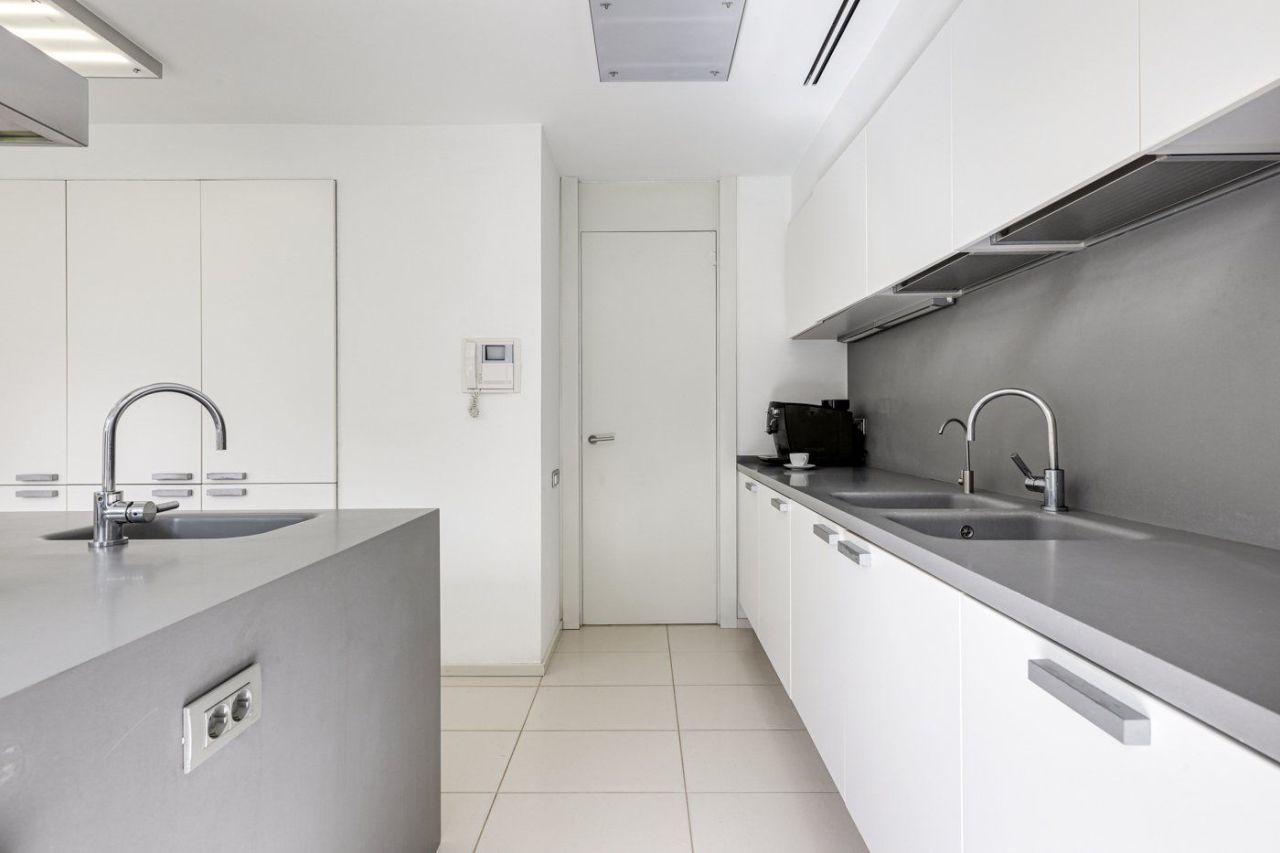 Casa a Barcellona, Spagna, 900 m² - foto 13