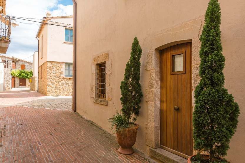 Commercial property on Costa Brava, Spain, 685 m² - picture 14