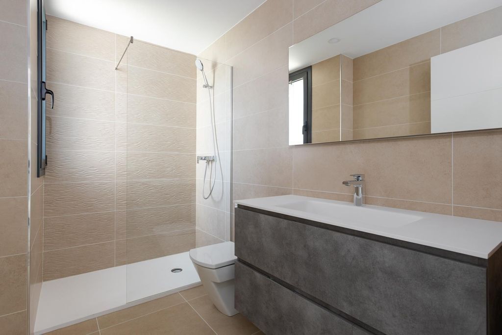 Casa en la Costa del Maresme, España, 474 m² - imagen 14