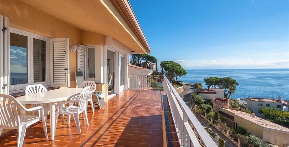 Casa en la Costa Brava, España, 150 m² - imagen 14