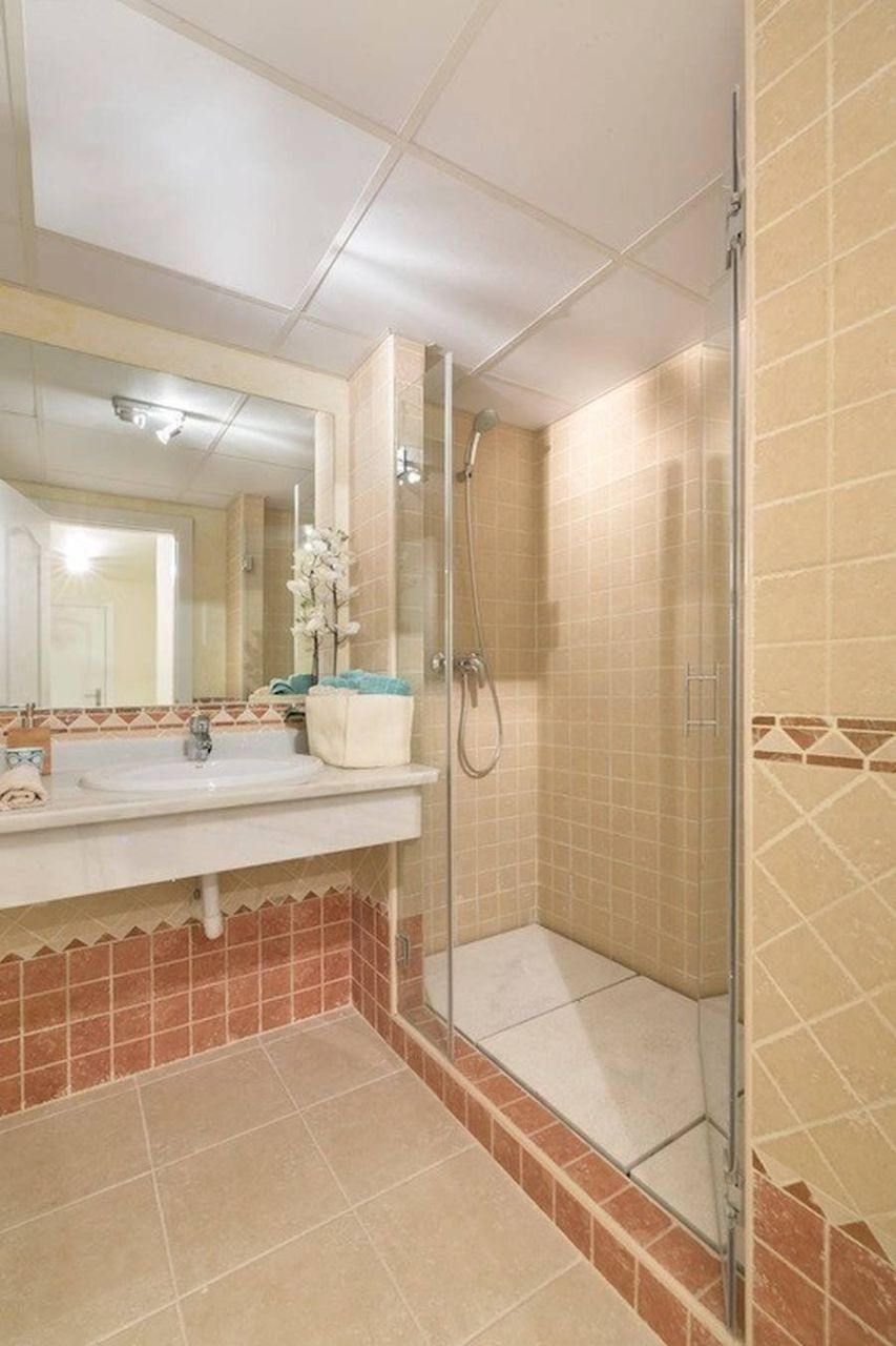 Flat on Costa del Sol, Spain, 120 m² - picture 15