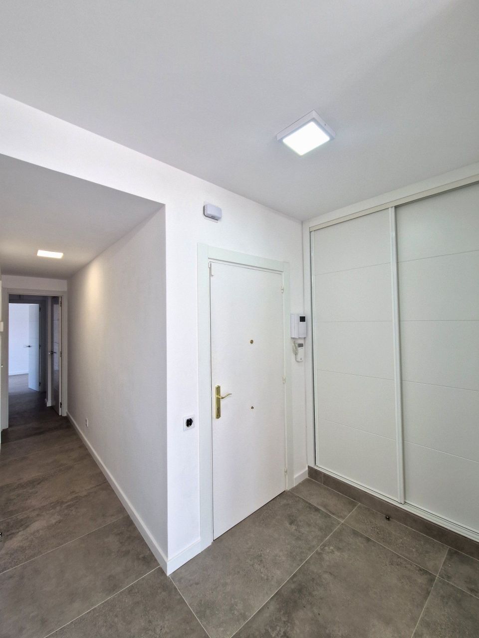 Piso en la Costa Dorada, España, 115 m² - imagen 15