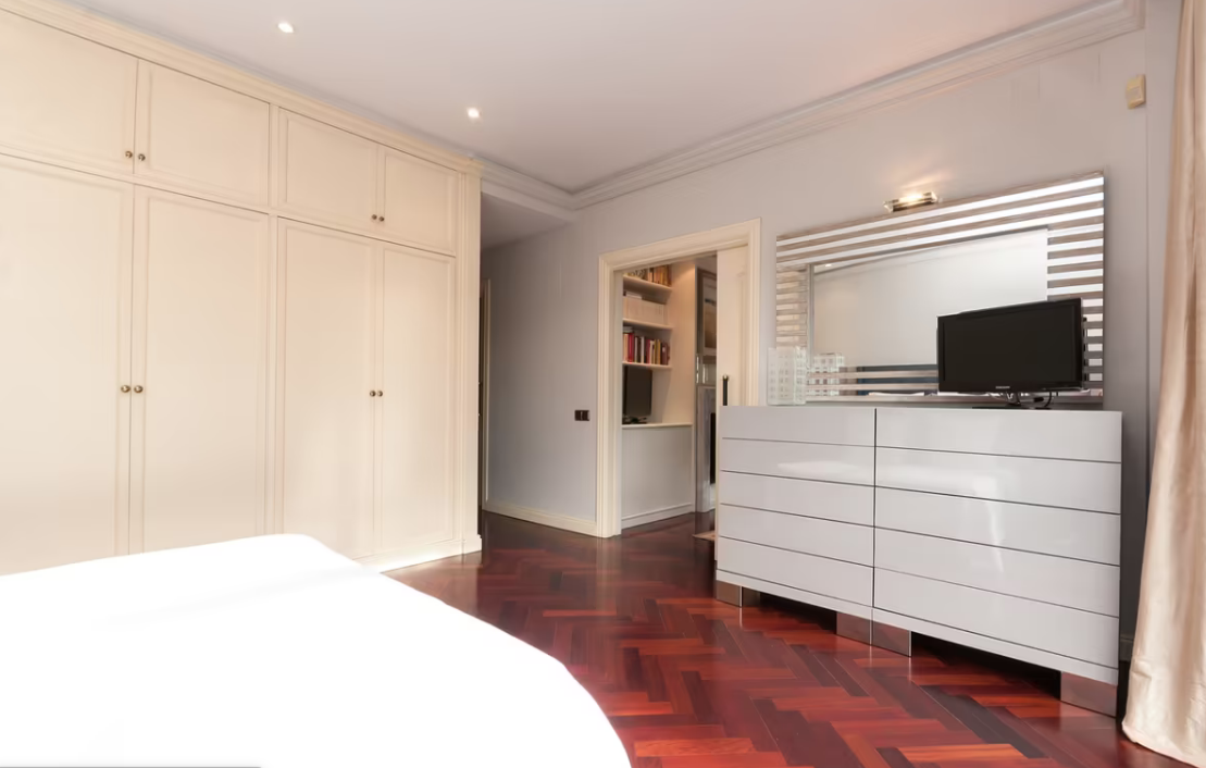 Piso en Barcelona, España, 275 m² - imagen 15