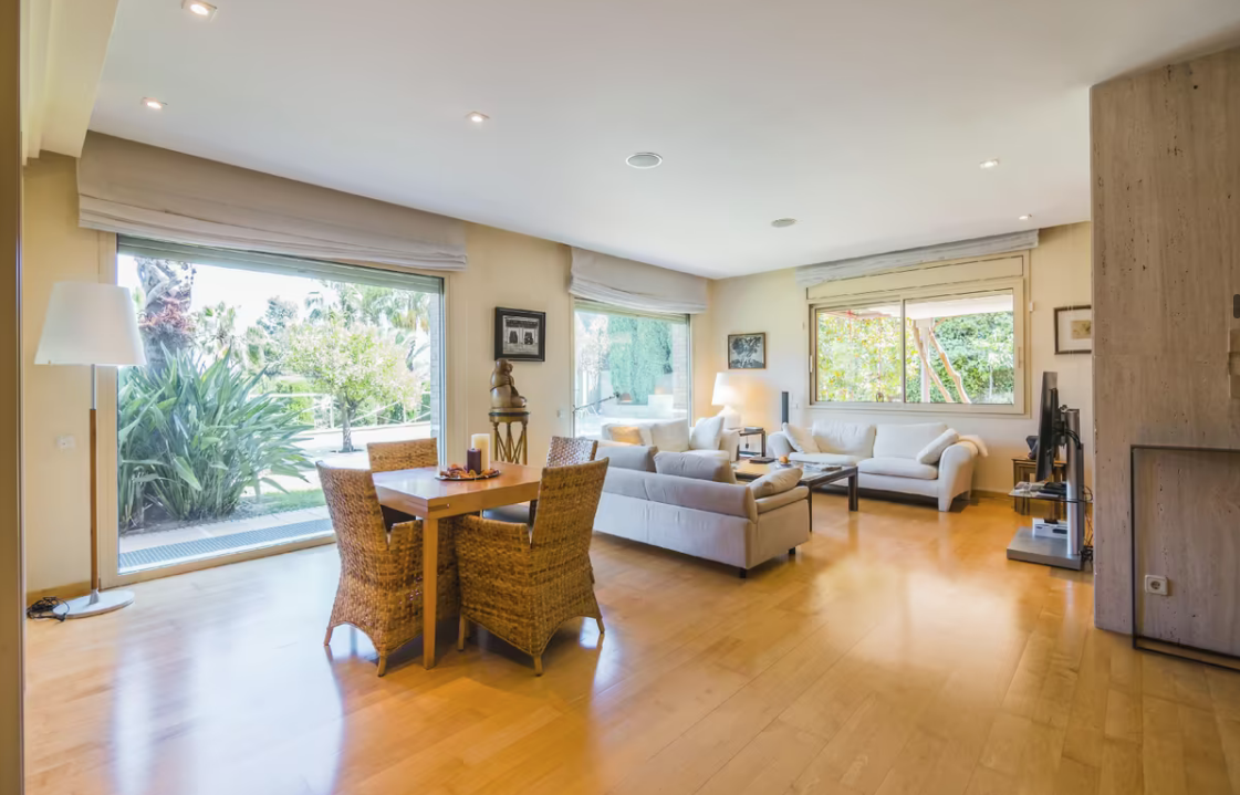 Casa en Barcelona, España, 686 m² - imagen 15