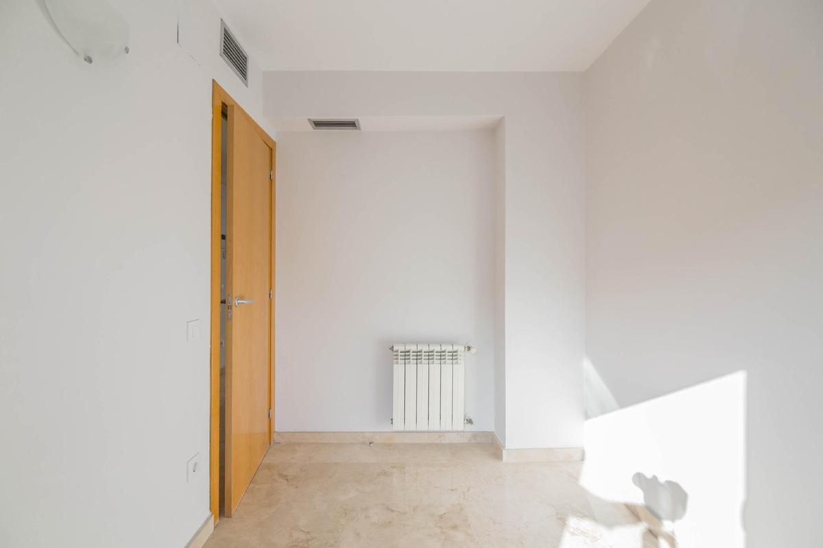 Maison urbaine à Barcelone, Espagne, 273 m² - image 15