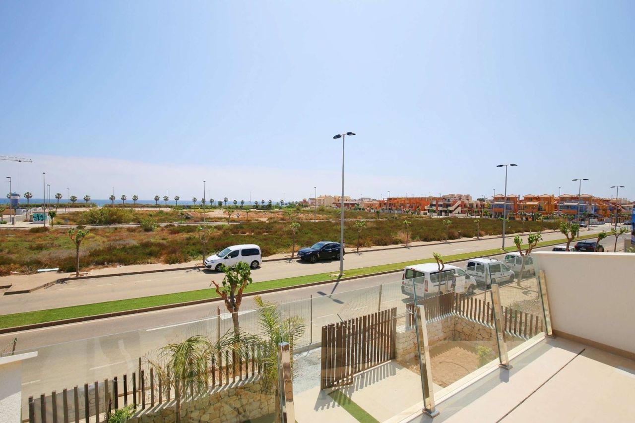 Casa adosada en la Costa Blanca, España, 139 m² - imagen 15