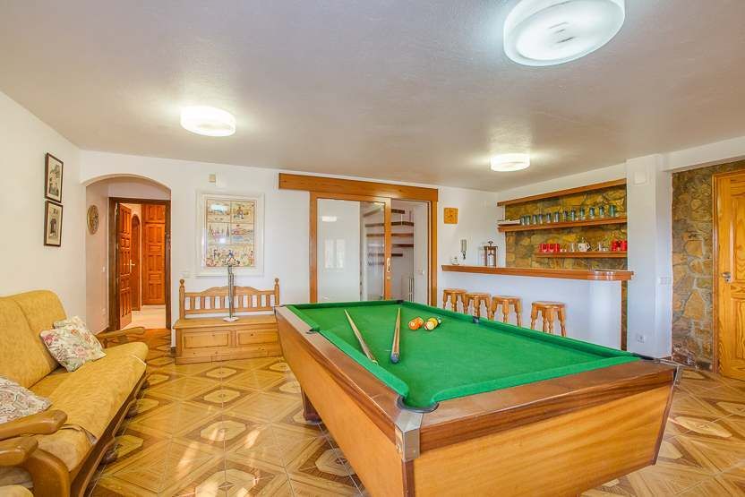 House on Costa Brava, Spain, 446 m² - picture 16