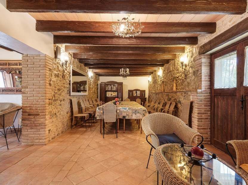 House on Costa Brava, Spain, 596 m² - picture 16