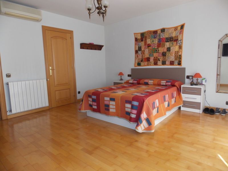 House in Badalona, Spain, 240 m² - picture 17