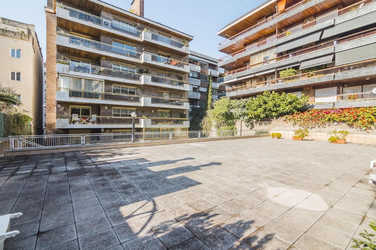 Piso en Barcelona, España, 273 m² - imagen 17