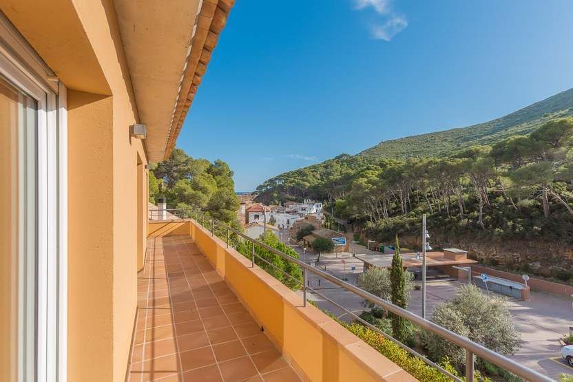 Maison sur la Costa Brava, Espagne, 300 m² - image 17