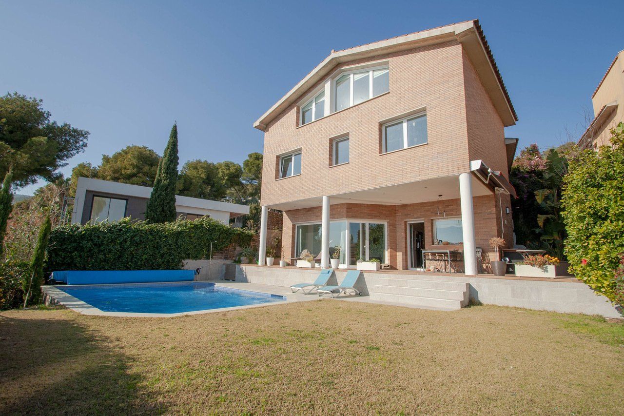 Casa en Costa del Garraf, España, 312 m² - imagen 17