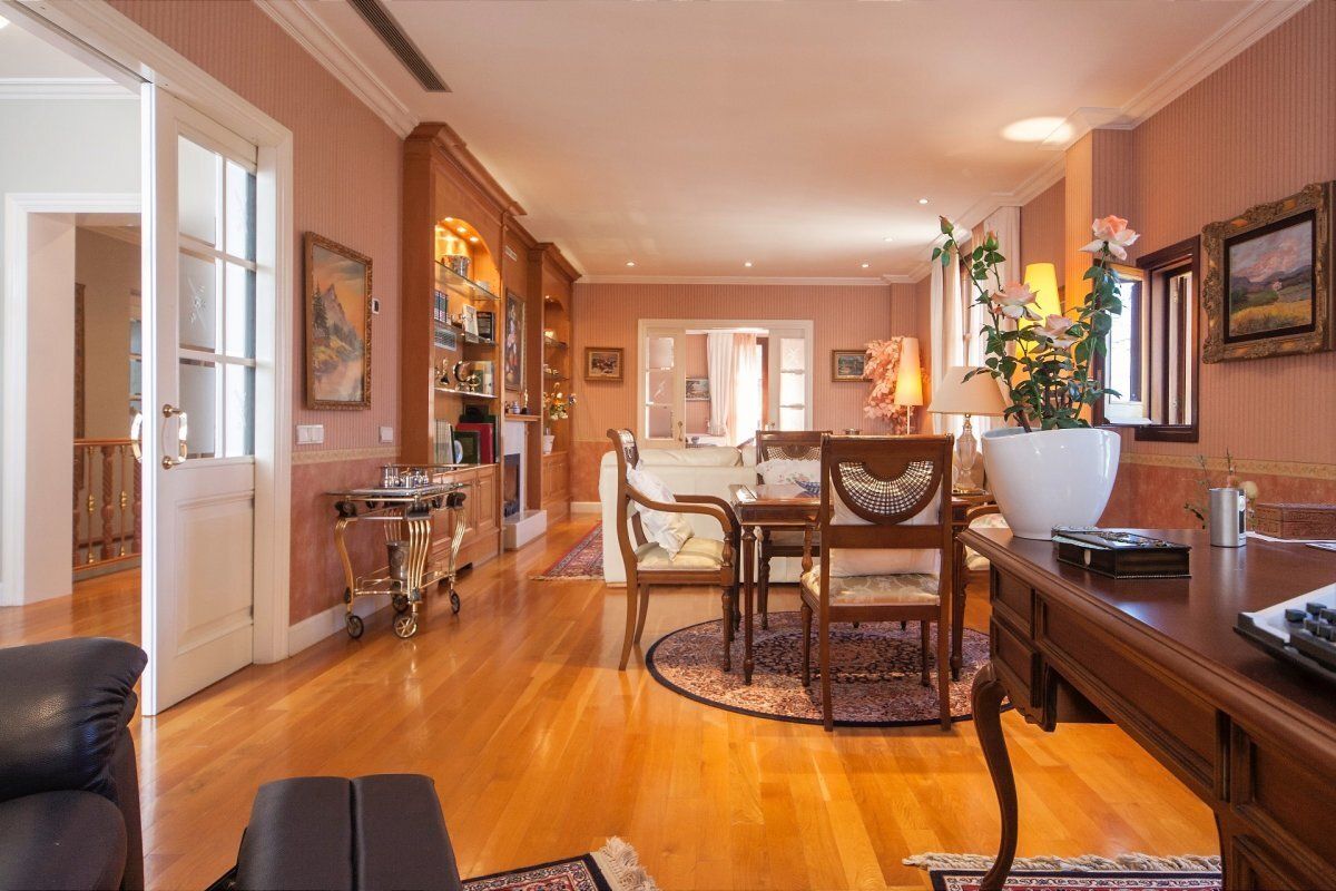 Casa en la Costa del Maresme, España, 1 648 m² - imagen 17