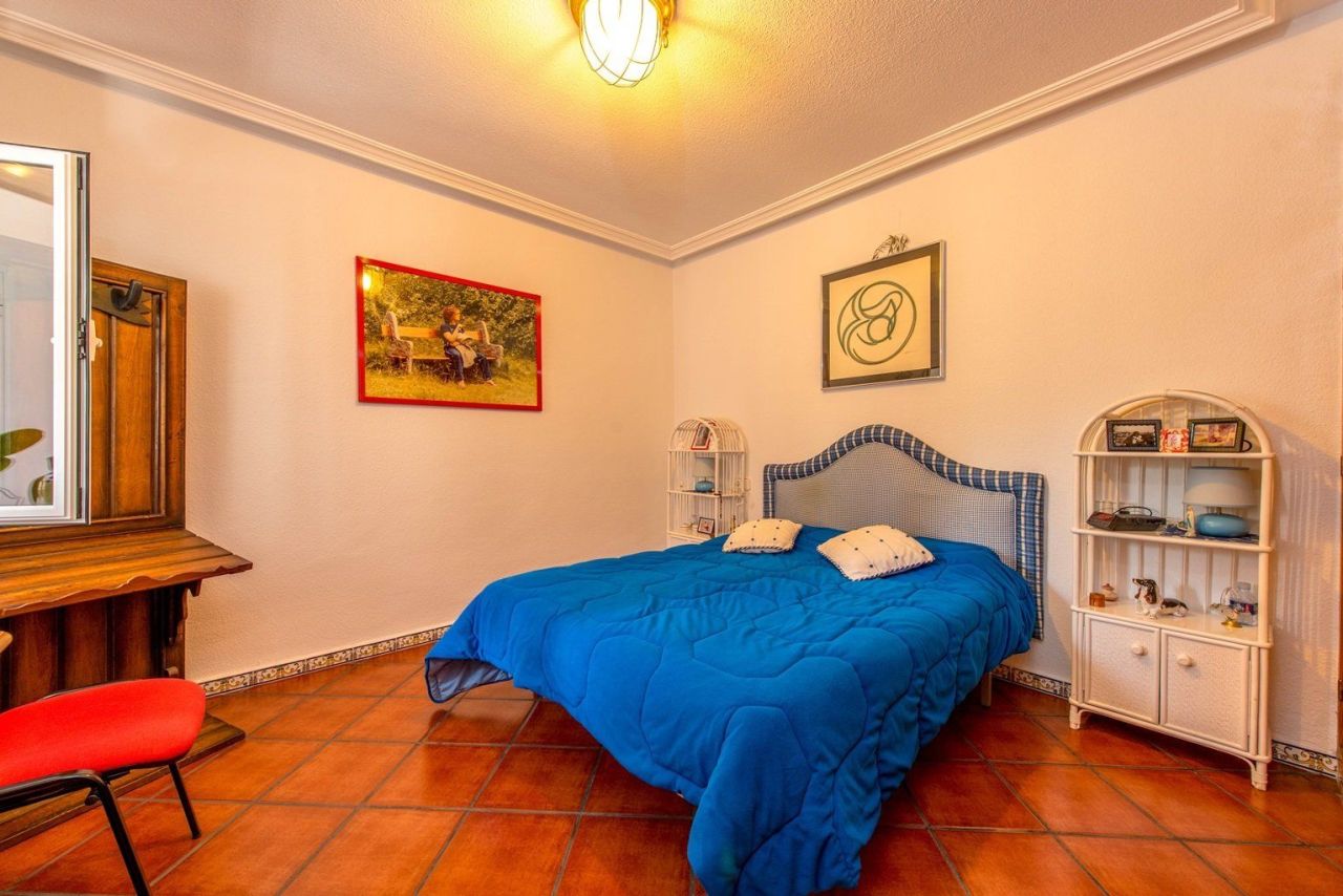 Casa en la Costa Blanca, España, 283 m² - imagen 17