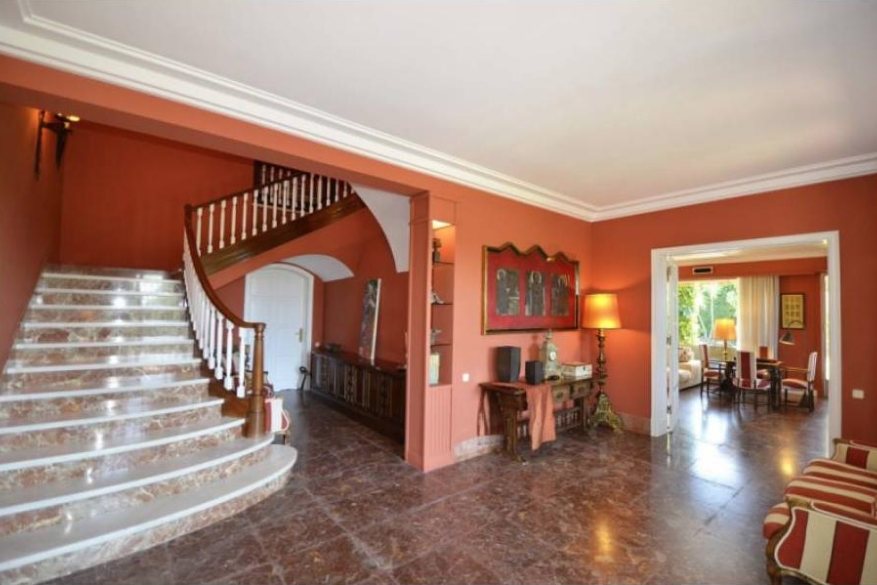 Casa en la Costa del Maresme, España, 1 332 m² - imagen 17