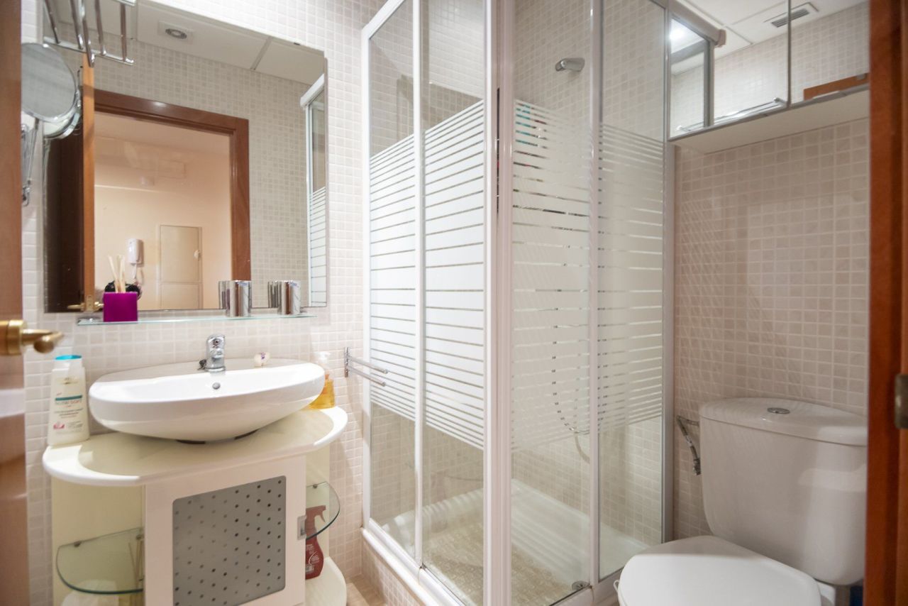 Piso en la Costa Dorada, España, 170 m² - imagen 18