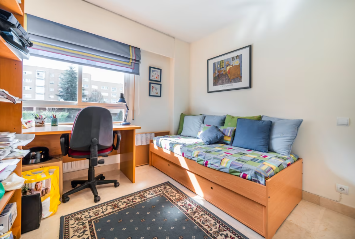 Flat in Madrid, Spain, 130 m² - picture 18