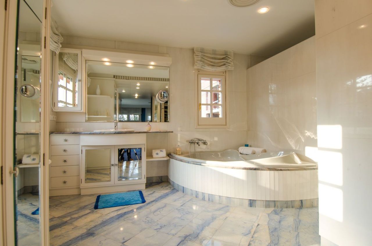 Casa a Costa del Garraf, Spagna, 600 m² - foto 18