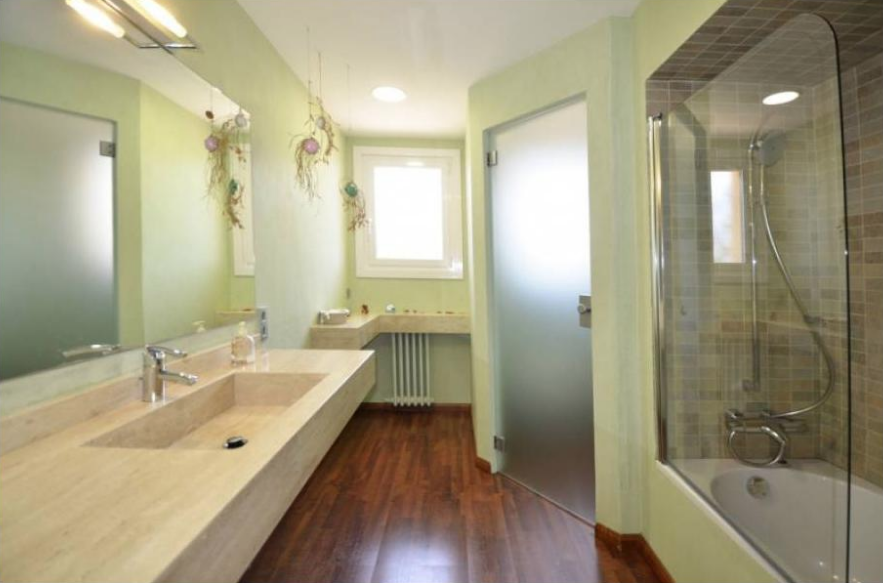 Casa en la Costa del Maresme, España, 1 332 m² - imagen 19