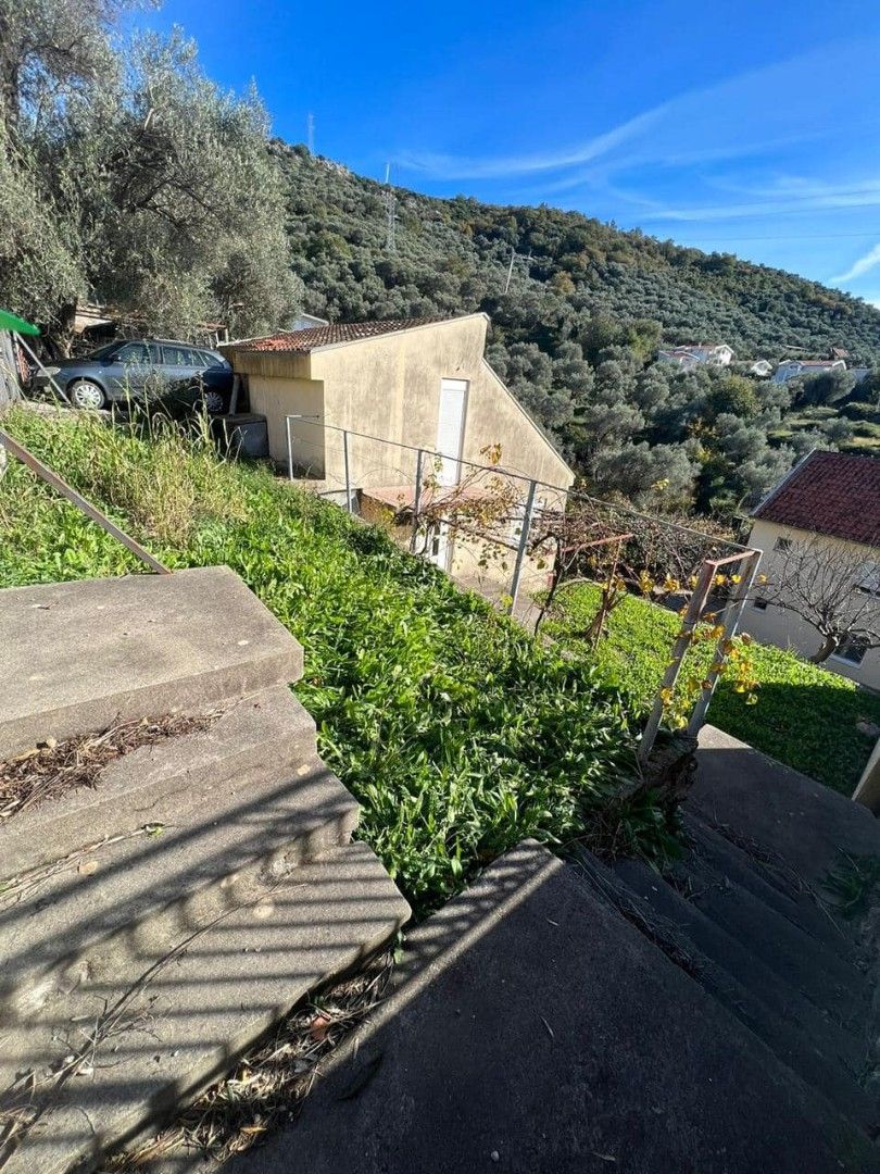 House in Bar, Montenegro, 100 m² - picture 1