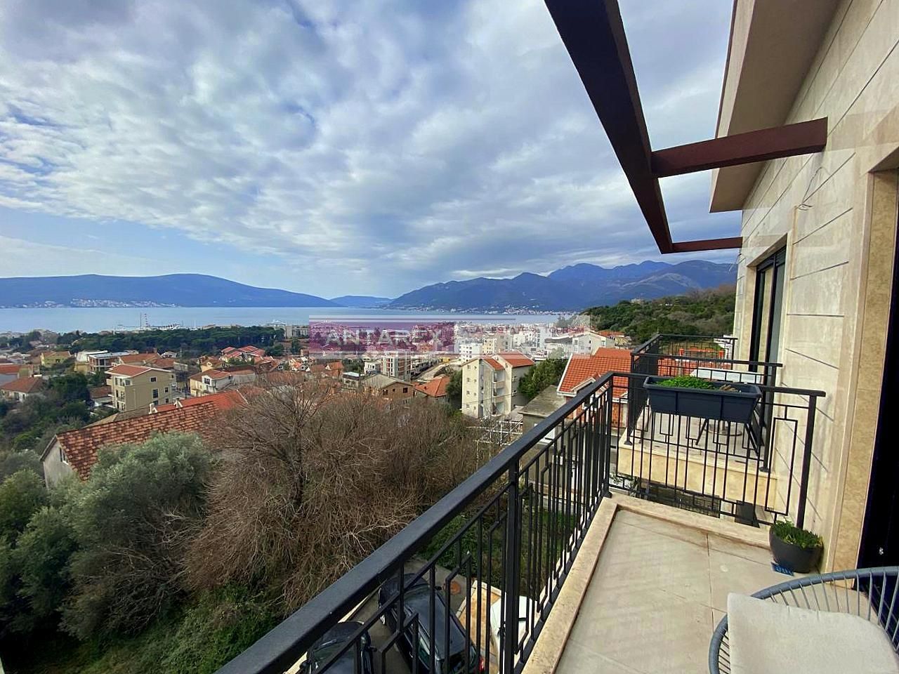 Appartement à Tivat, Monténégro, 55 m² - image 5