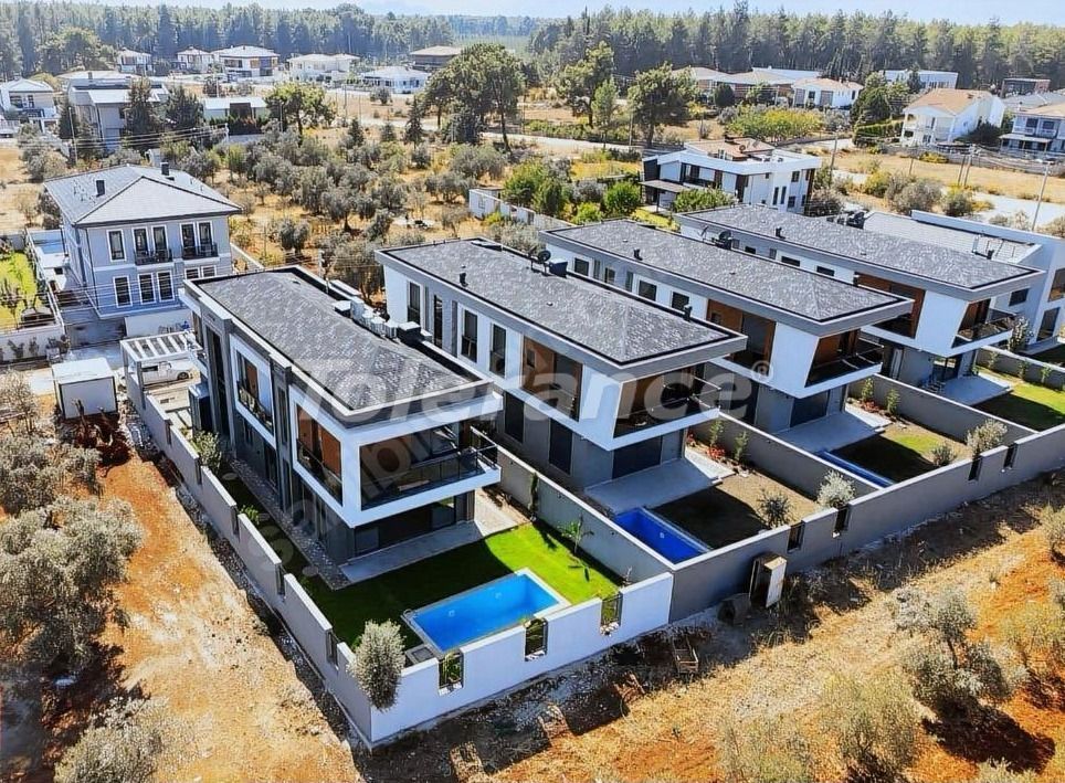 Villa à Antalya, Turquie, 240 m² - image 1