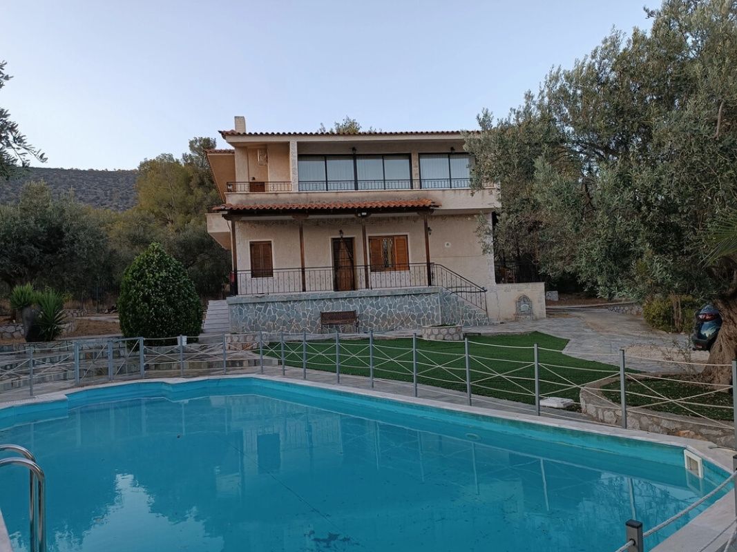 House in Peloponnese, Greece, 165 m² - picture 1
