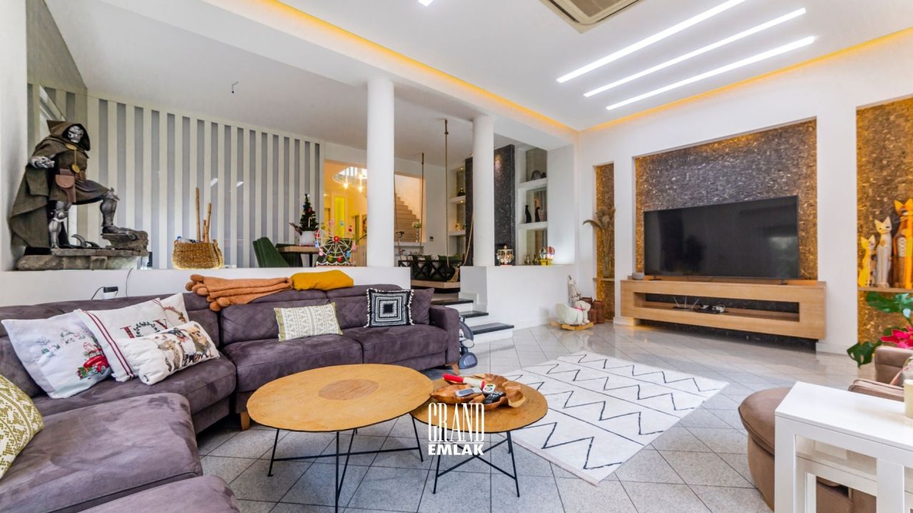 Villa in Antalya, Türkei, 450 m² - Foto 7