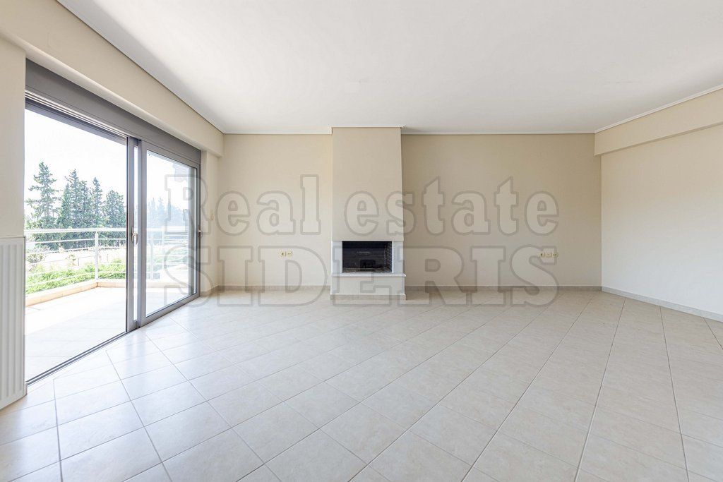 Appartement à Loutraki, Grèce, 94 m² - image 1