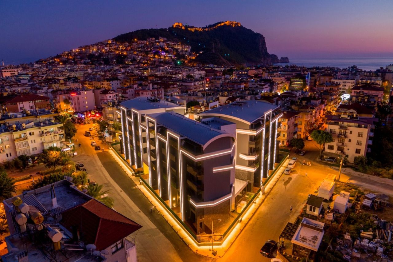 Flat in Alanya, Turkey, 65 m² - picture 1