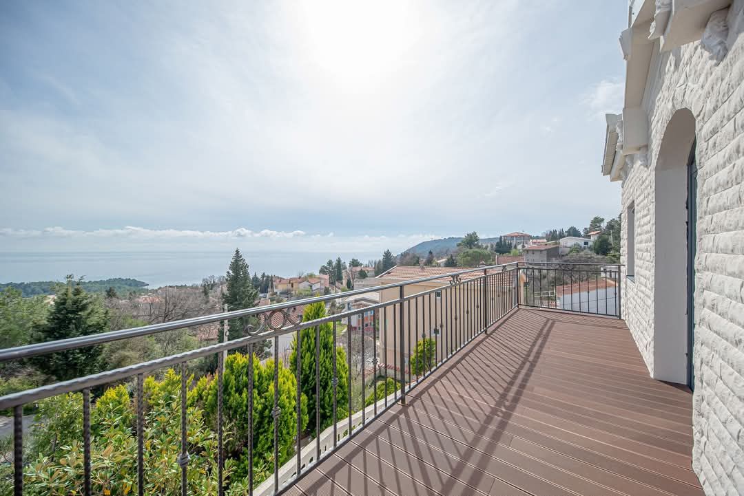 Casa a Bar, Montenegro, 189 m² - foto 2