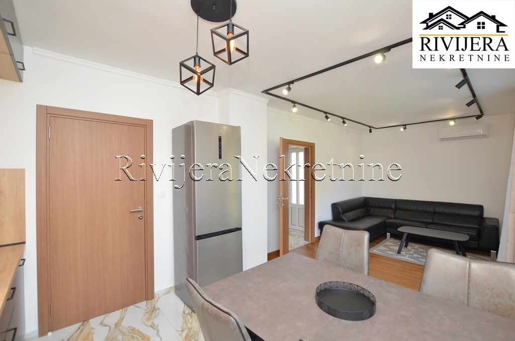 Appartement à Herceg-Novi, Monténégro, 71 m² - image 4