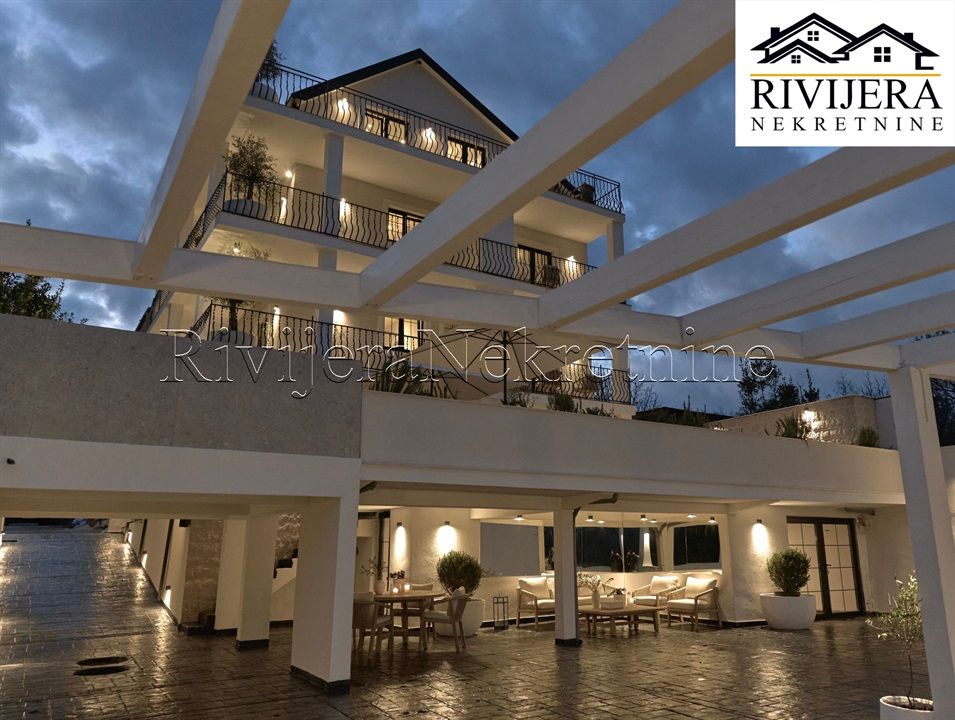 Villa in Tivat, Montenegro, 424 m² - Foto 9