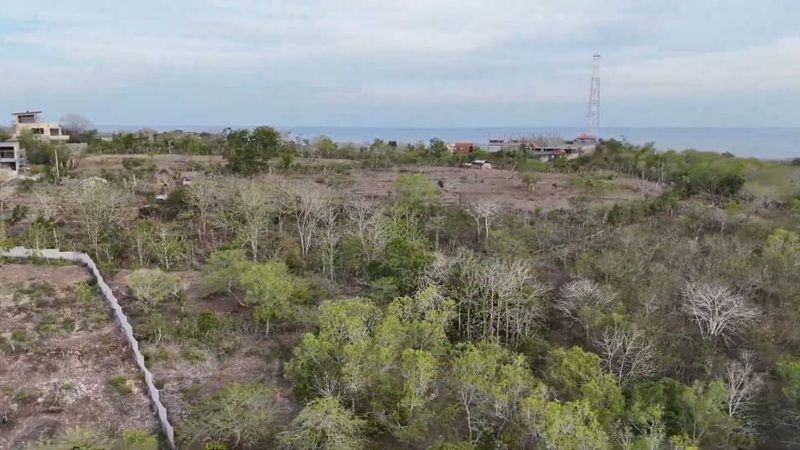 Terreno en Bukit, Indonesia, 53 ares - imagen 1