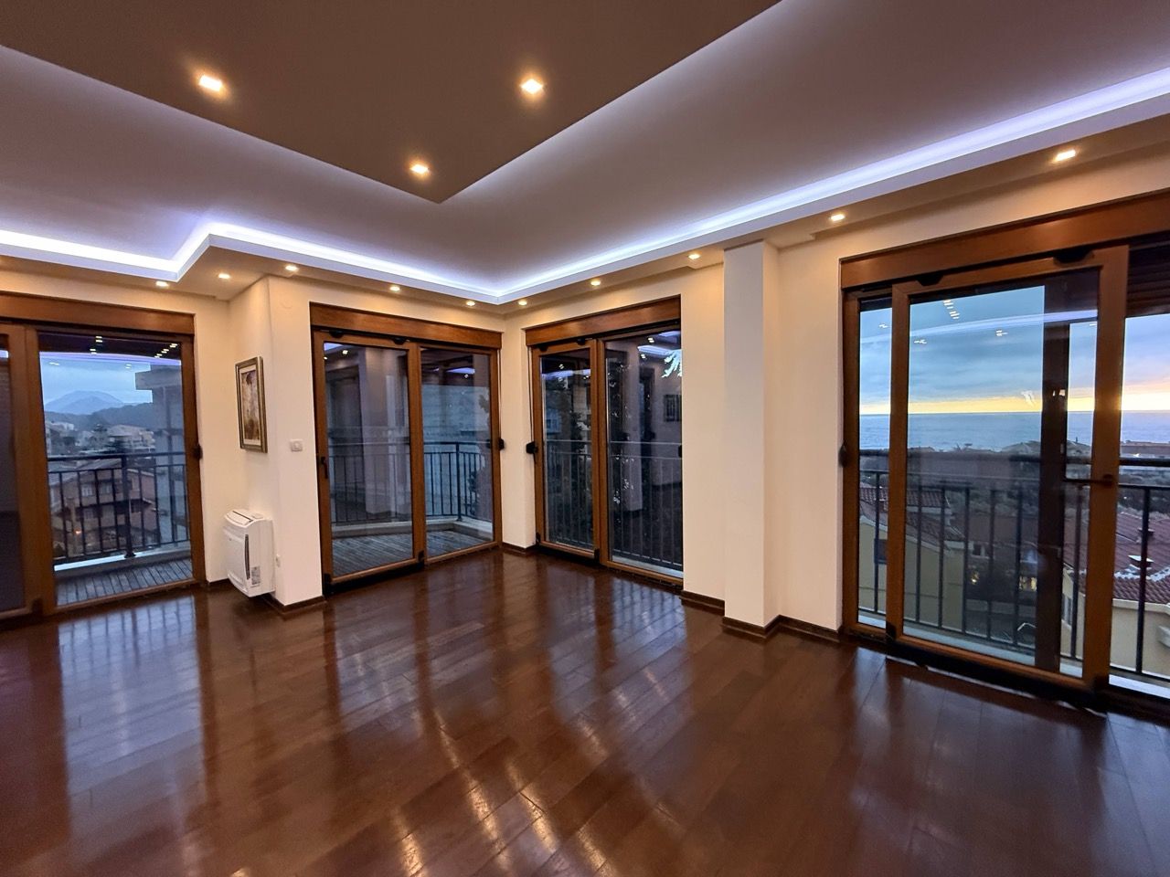Wohnung in Budva, Montenegro, 152 m² - Foto 1