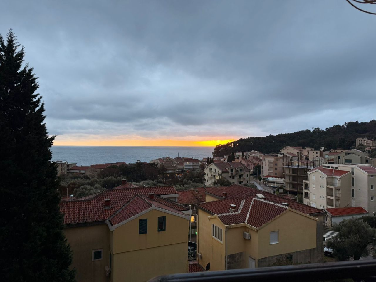 Piso en Budva, Montenegro, 152 m² - imagen 5