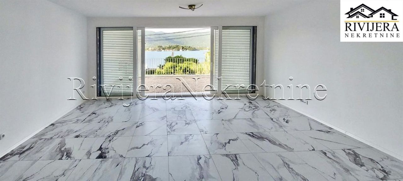 Villa in Tivat, Montenegro, 90 m² - picture 5