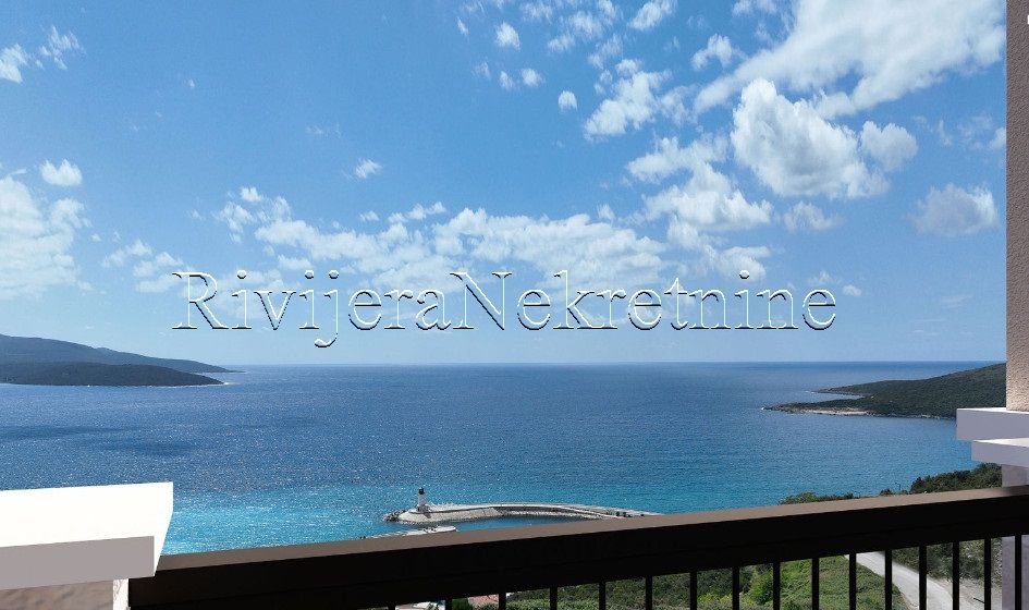 Apartamento en Tivat, Montenegro, 40 m² - imagen 1