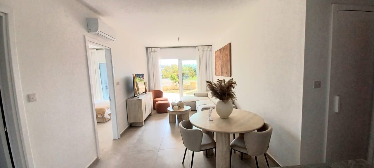 Flat in Paphos, Cyprus, 93 m² - picture 9