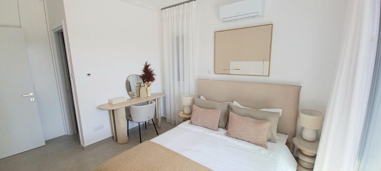 Flat in Paphos, Cyprus, 93 m² - picture 10