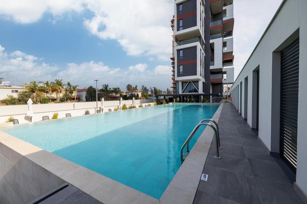 Piso en Germasogeia, Chipre, 140 m² - imagen 1