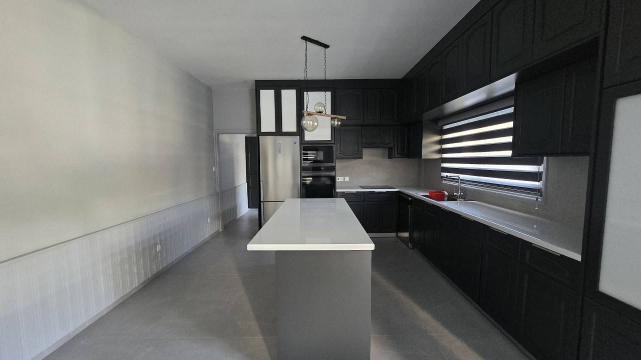 Casa en Lárnaca, Chipre, 750 m² - imagen 3