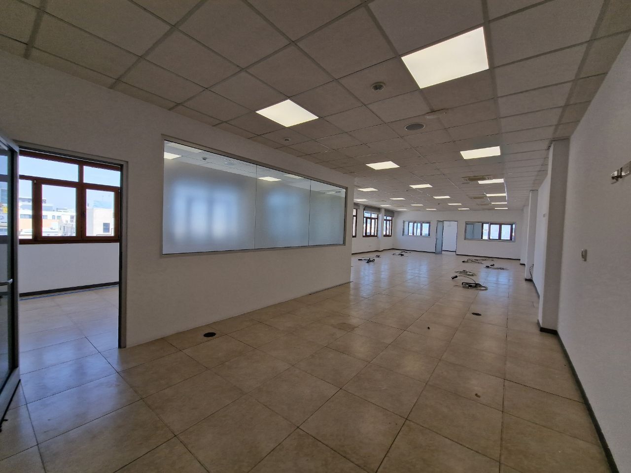 Ufficio a Limassol, Cipro, 495 m² - foto 3