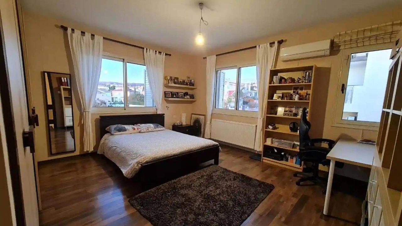 Maison à Konia, Chypre, 821 m² - image 4