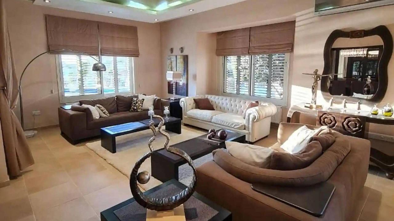 Maison à Konia, Chypre, 821 m² - image 5