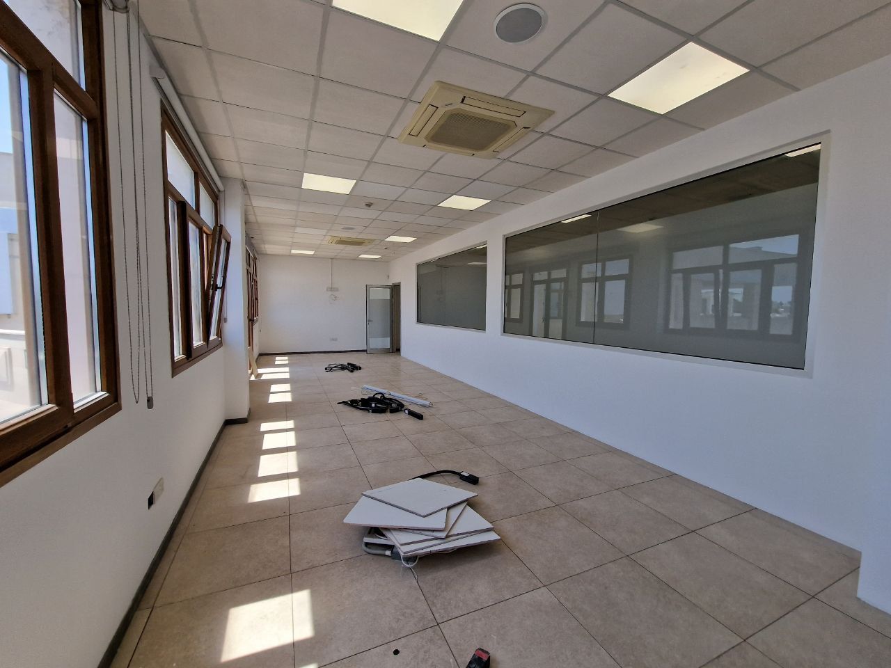 Ufficio a Limassol, Cipro, 495 m² - foto 9